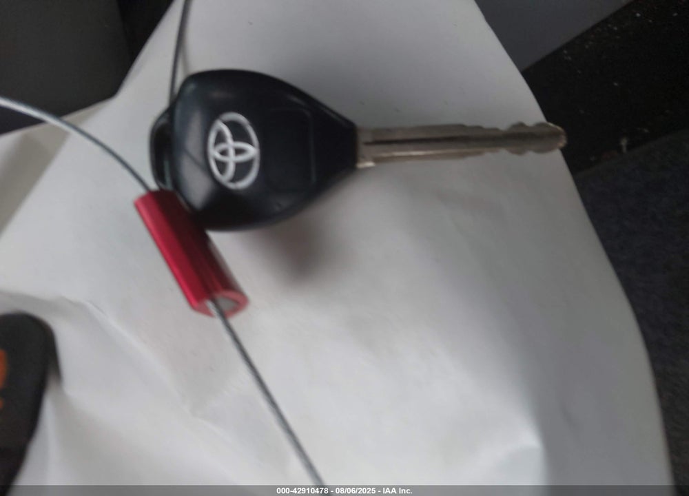 2009 TOYOTA COROLLA VIN: JTDBL40E299058056