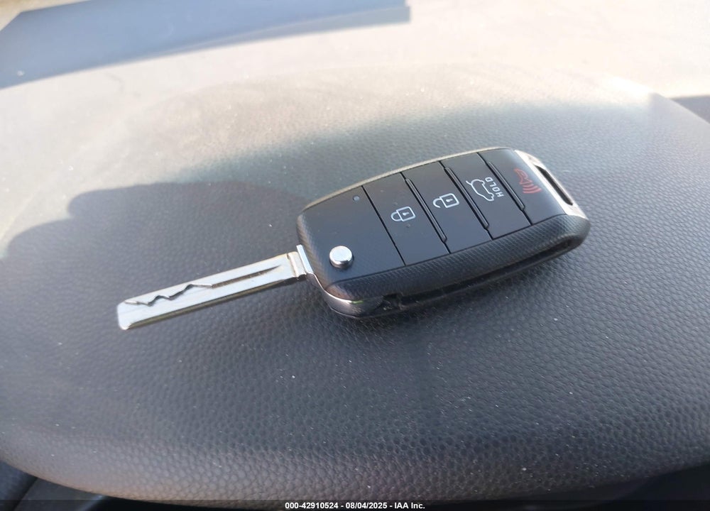 2017 KIA SOUL VIN: KNDJP3A55H7420268