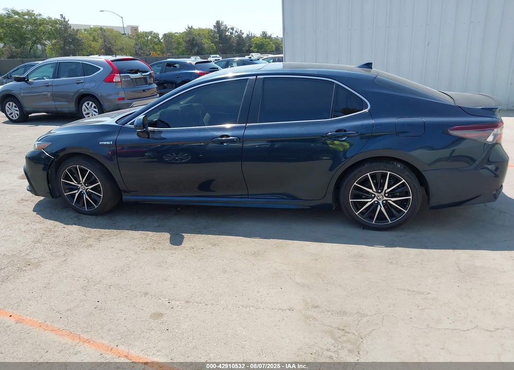 2021 TOYOTA CAMRY VIN: 4T1S31AK1MU026235