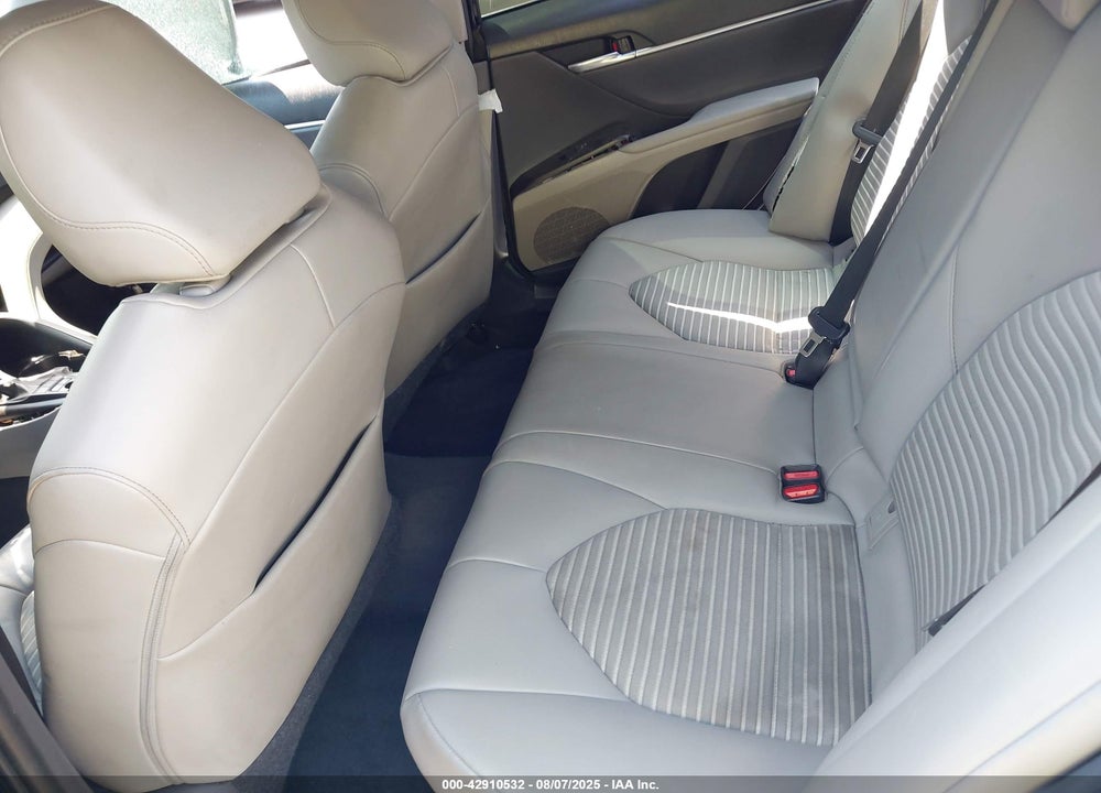 2021 TOYOTA CAMRY VIN: 4T1S31AK1MU026235