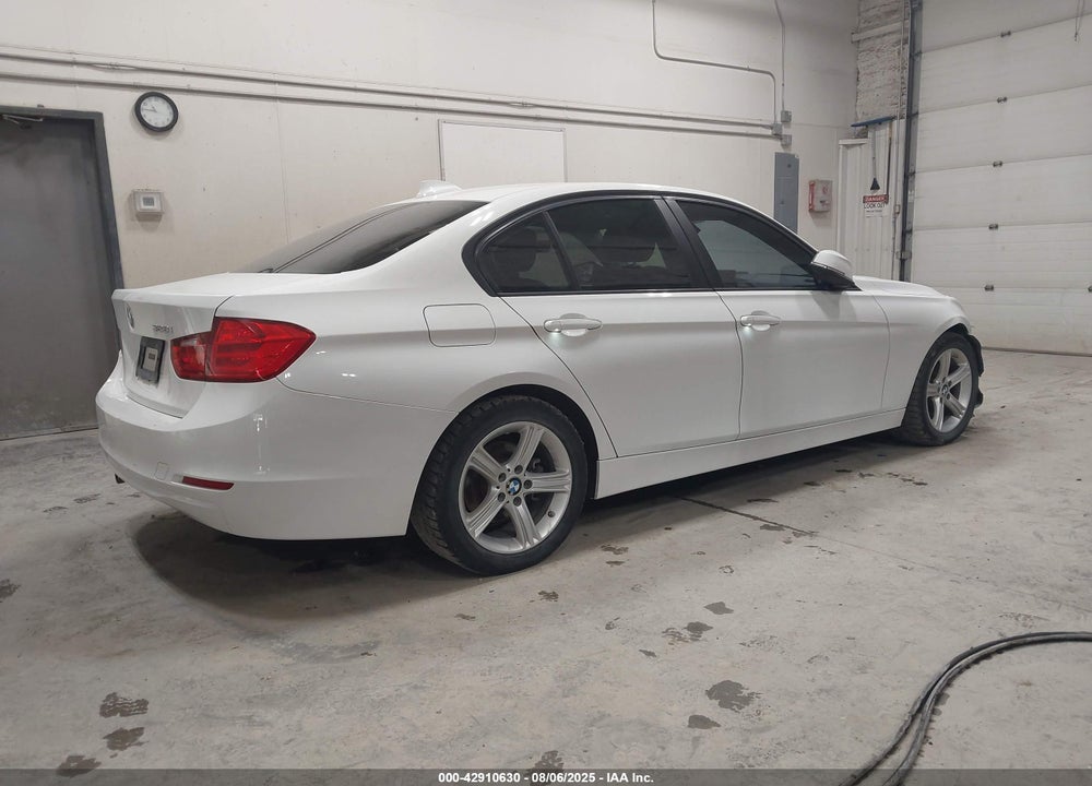 2014 BMW 3 SERIES VIN: WBA3C1C57EK117388