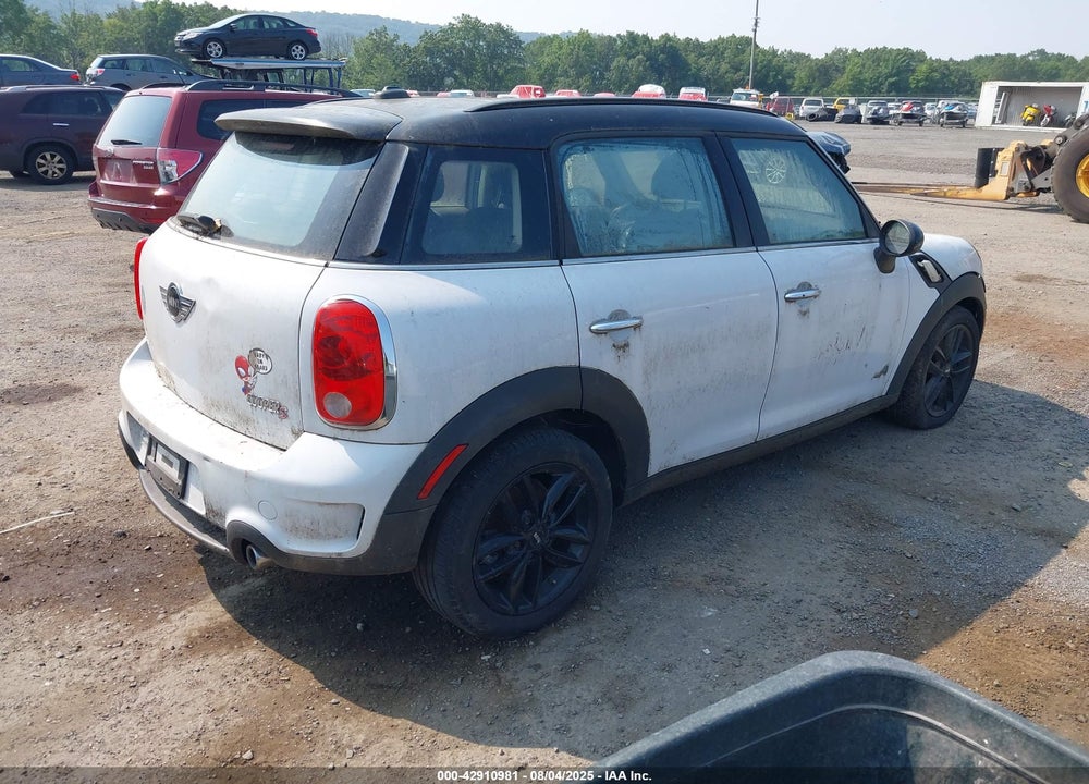 2011 MINI COOPER S COUNTRYMAN VIN: WMWZC5C57BWM11329