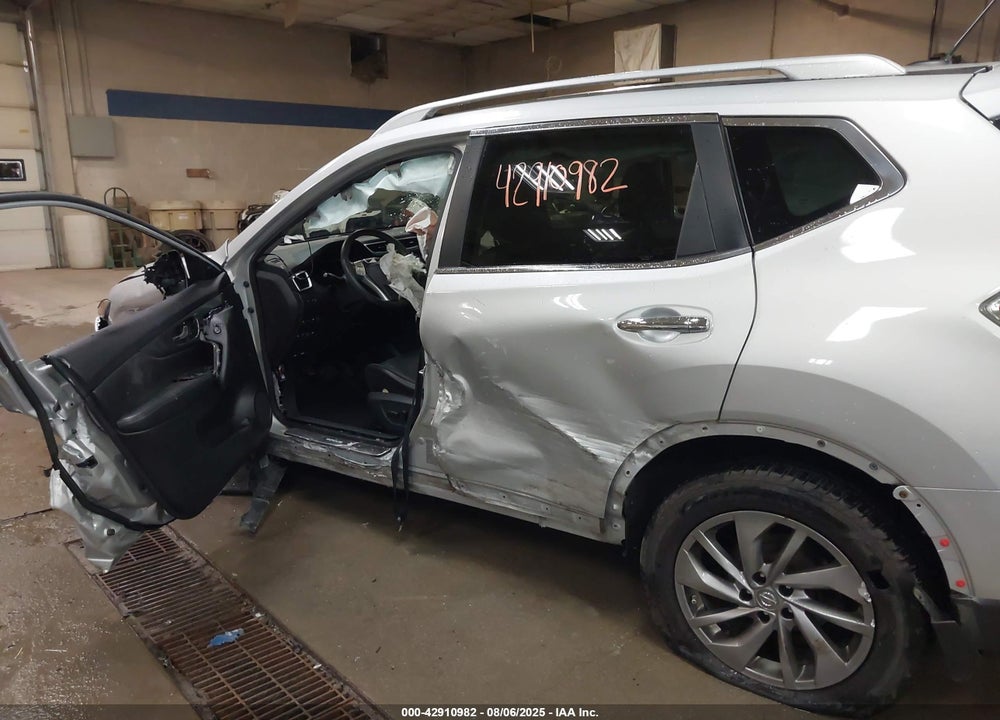 2015 NISSAN ROGUE VIN: 5N1AT2MV2FC826347