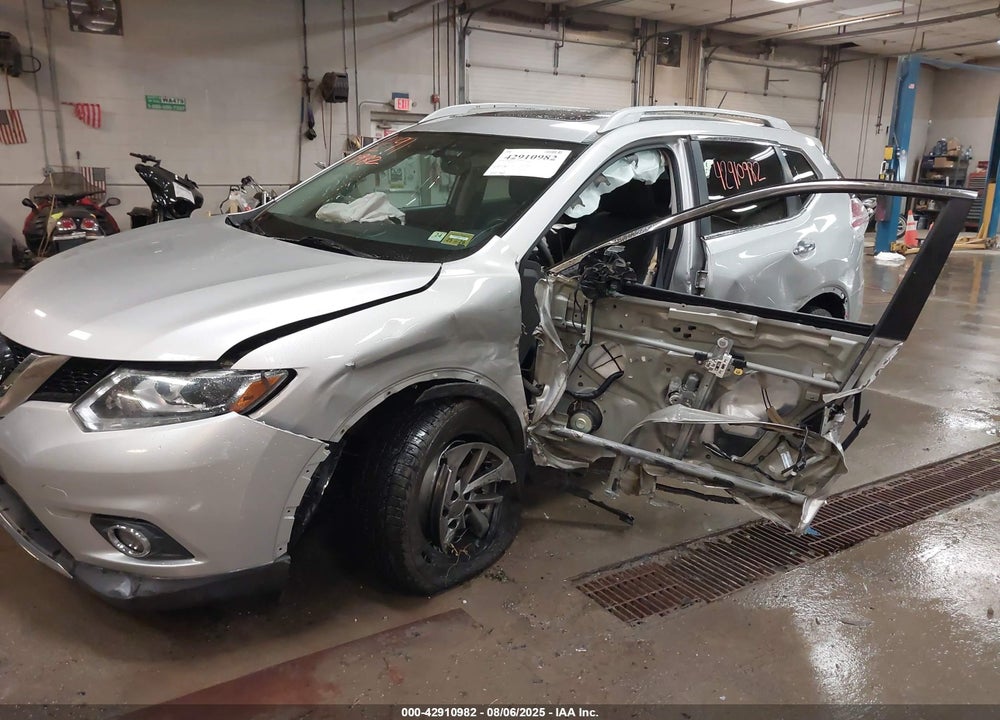 2015 NISSAN ROGUE VIN: 5N1AT2MV2FC826347