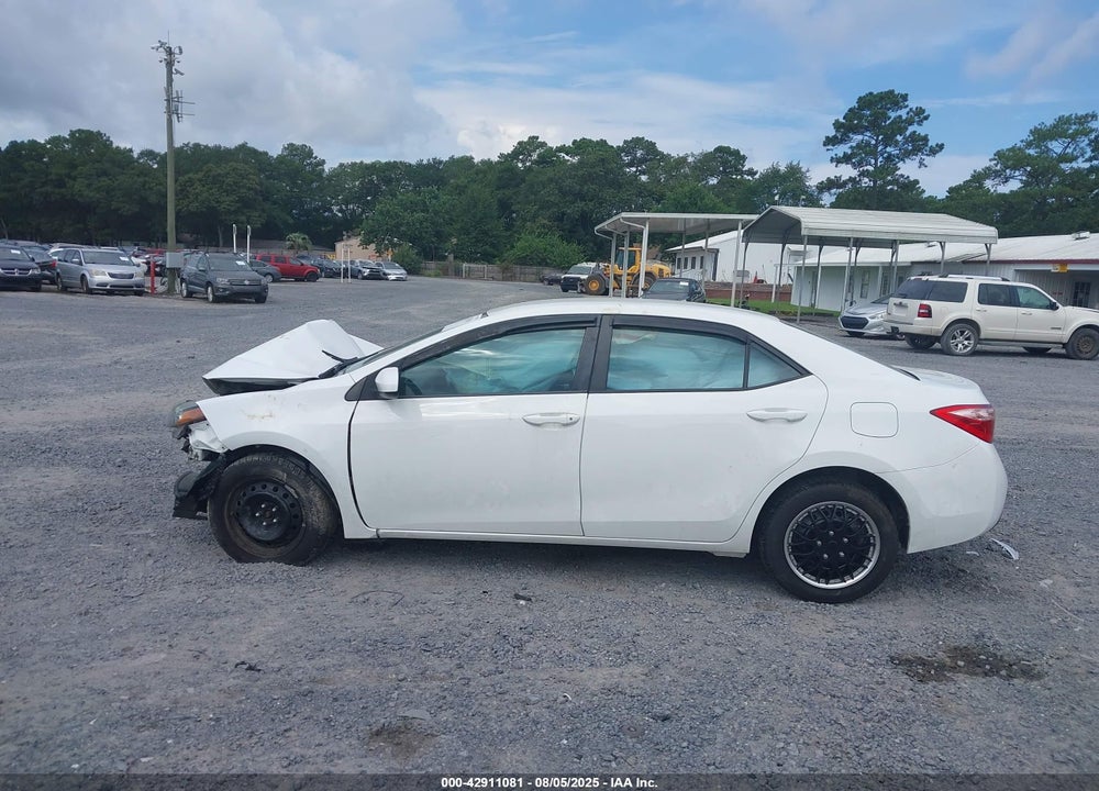 2017 TOYOTA COROLLA VIN: 5YFBURHE6HP623495