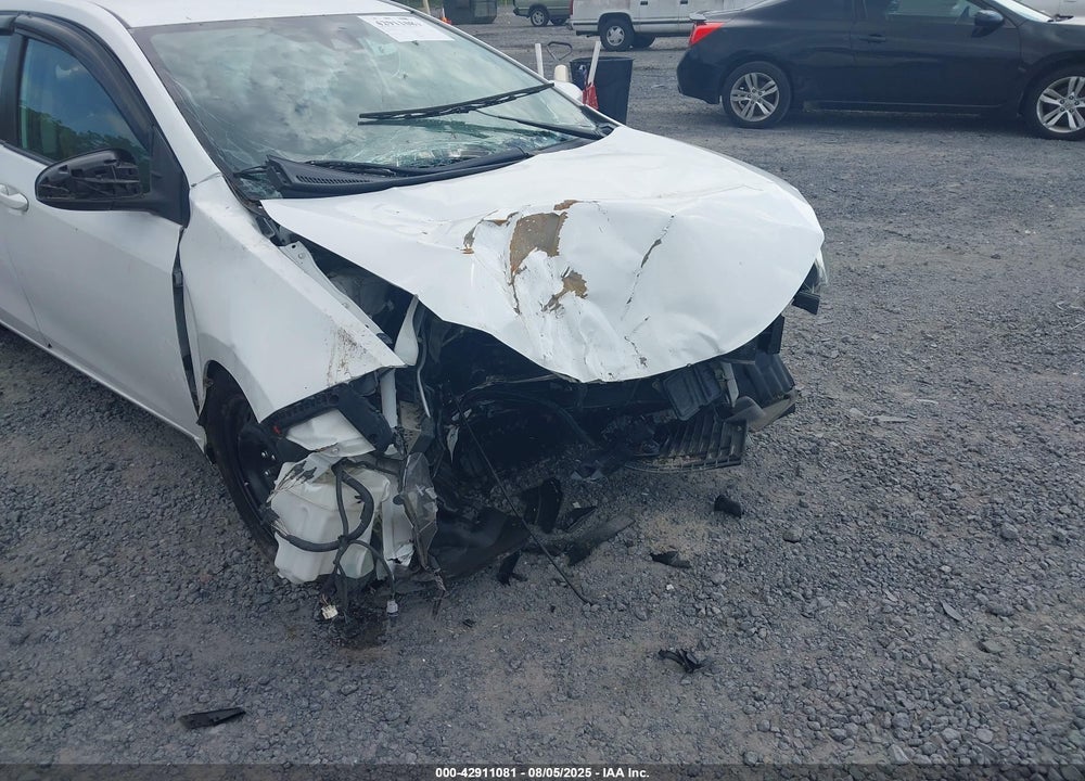 2017 TOYOTA COROLLA VIN: 5YFBURHE6HP623495