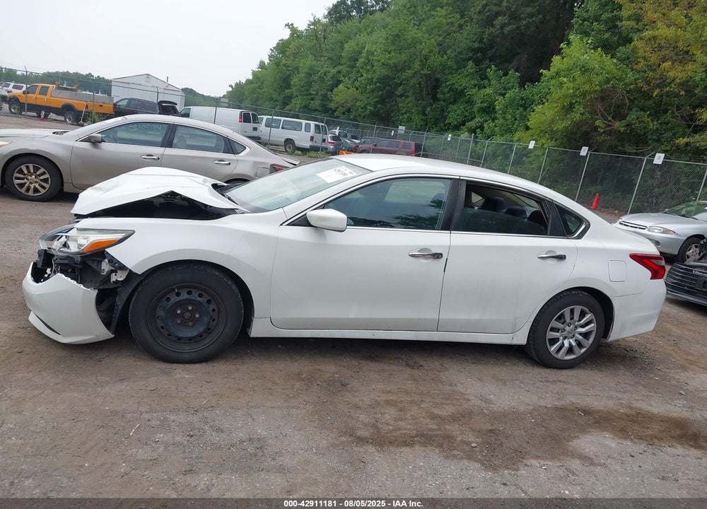 2017 NISSAN ALTIMA VIN: 1N4AL3AP6HN333266