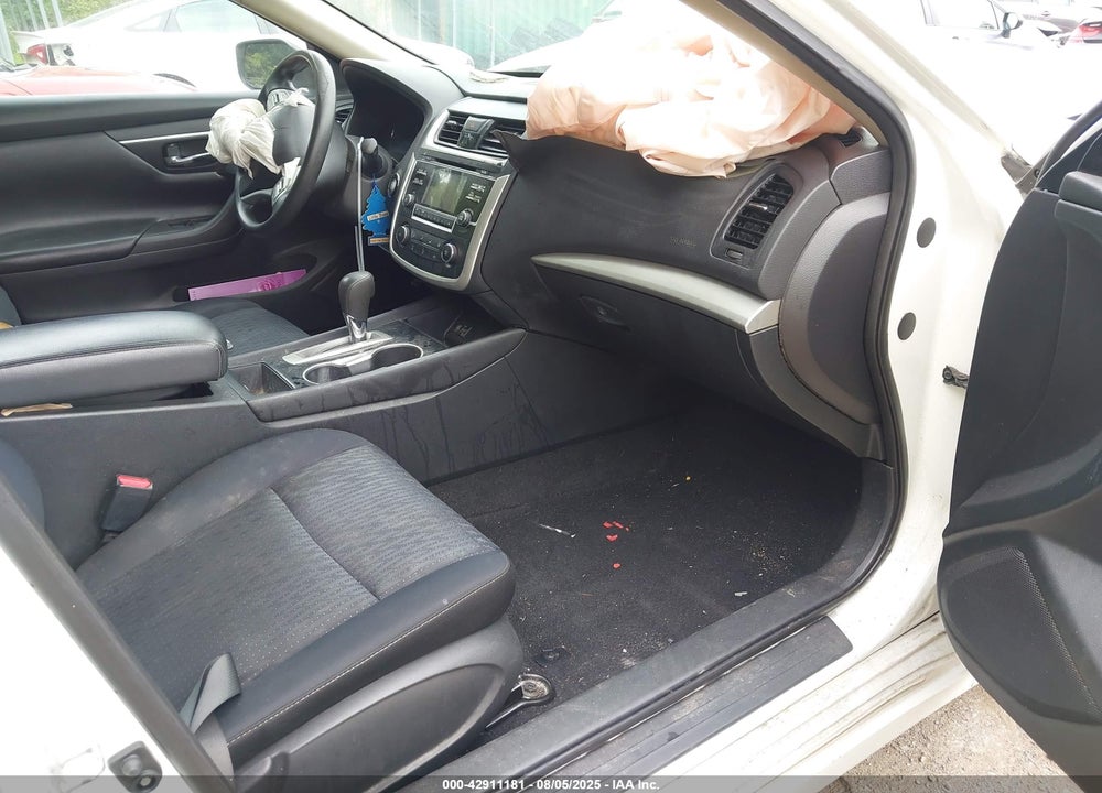 2017 NISSAN ALTIMA VIN: 1N4AL3AP6HN333266
