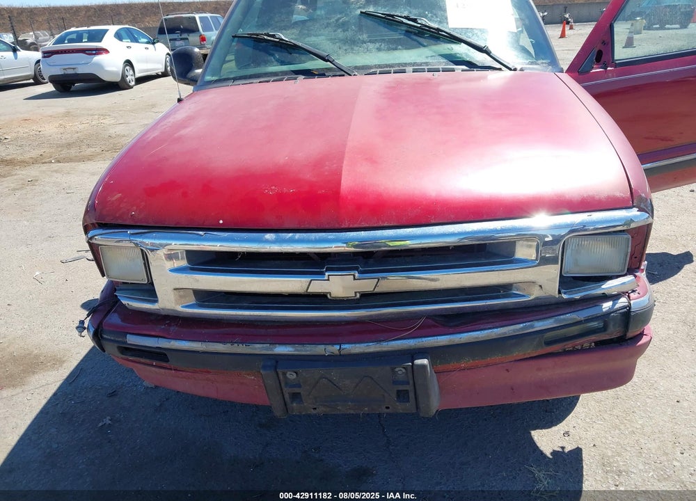 1997 CHEVROLET S-10 LS FLEETSIDE CMI VIN: 1GCCS1943V8186144