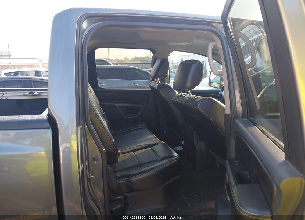 2015 NISSAN TITAN VIN: 1N6BA0EC7FN502568