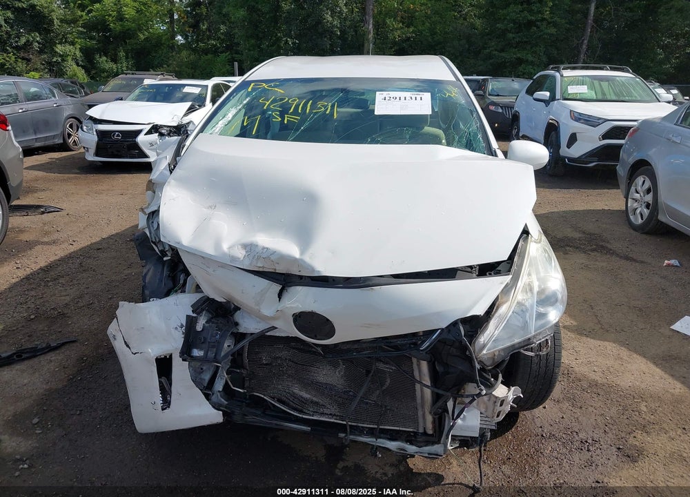 2014 TOYOTA PRIUS V VIN: JTDZN3EUXE3333897
