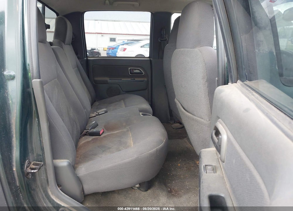 2005 CHEVROLET COLORADO LS VIN: 1GCDT136958243720