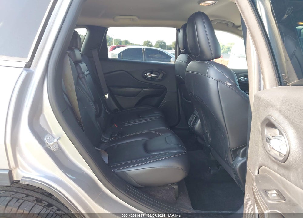 2017 JEEP CHEROKEE VIN: 1C4PJLDB5HW522141