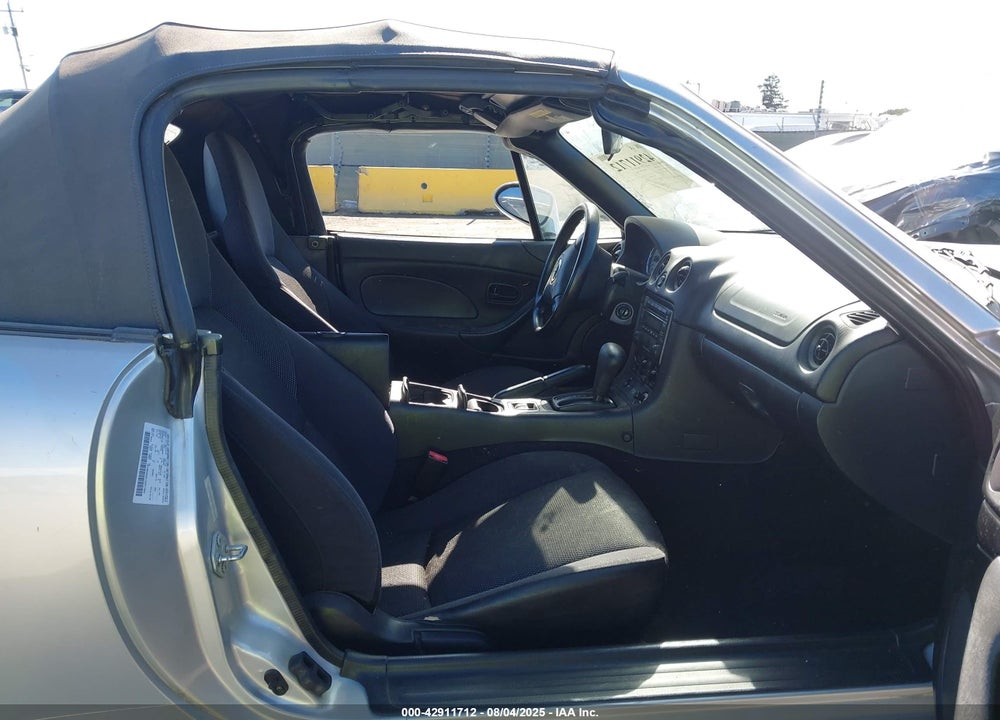 2001 MAZDA MX-5 MIATA LS/SPECIAL EDITION VIN: JM1NB353010201922