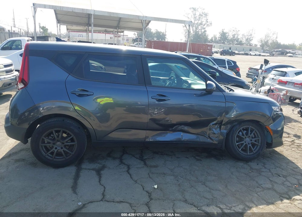 2021 KIA SOUL VIN: KNDJ23AU8M7791778