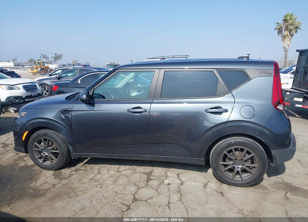 2021 KIA SOUL VIN: KNDJ23AU8M7791778