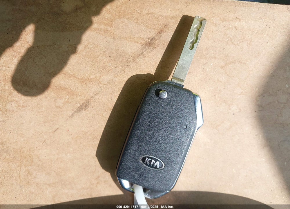 2021 KIA SOUL VIN: KNDJ23AU8M7791778