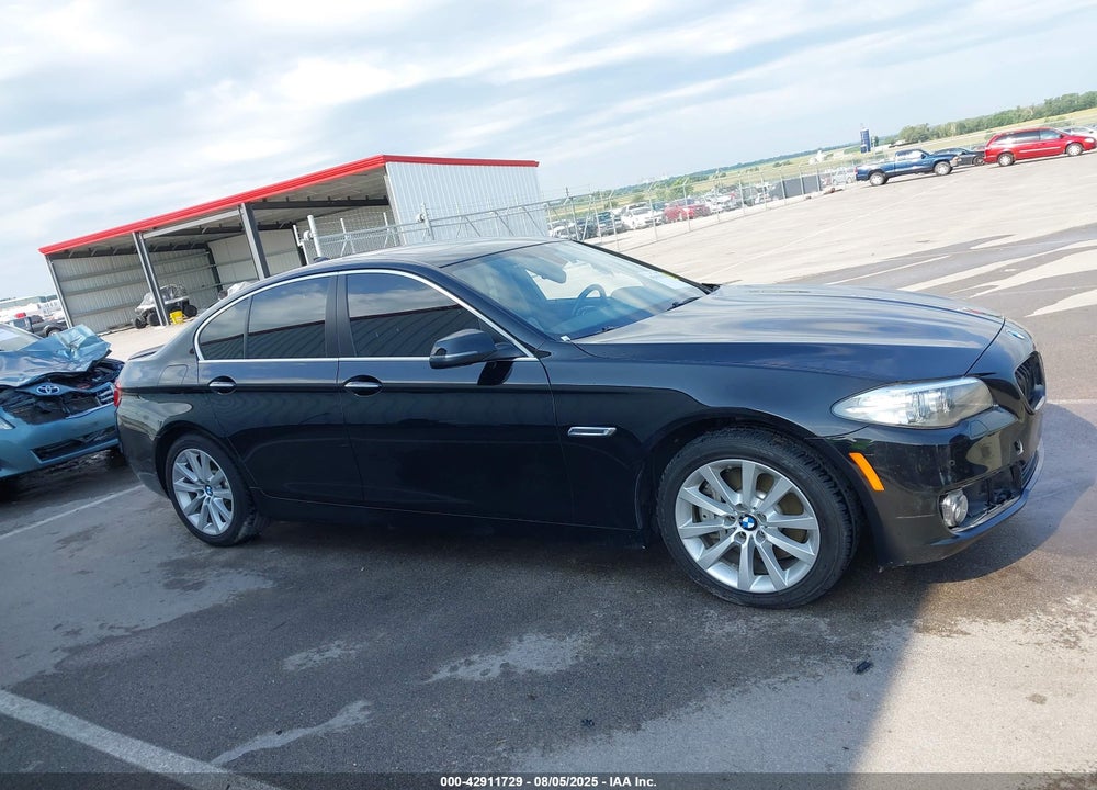 2016 BMW 5 SERIES VIN: WBA5B1C55GG553769