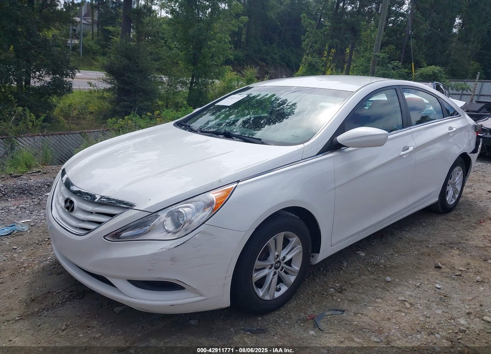 2013 HYUNDAI SONATA VIN: 5NPEB4AC0DH749065