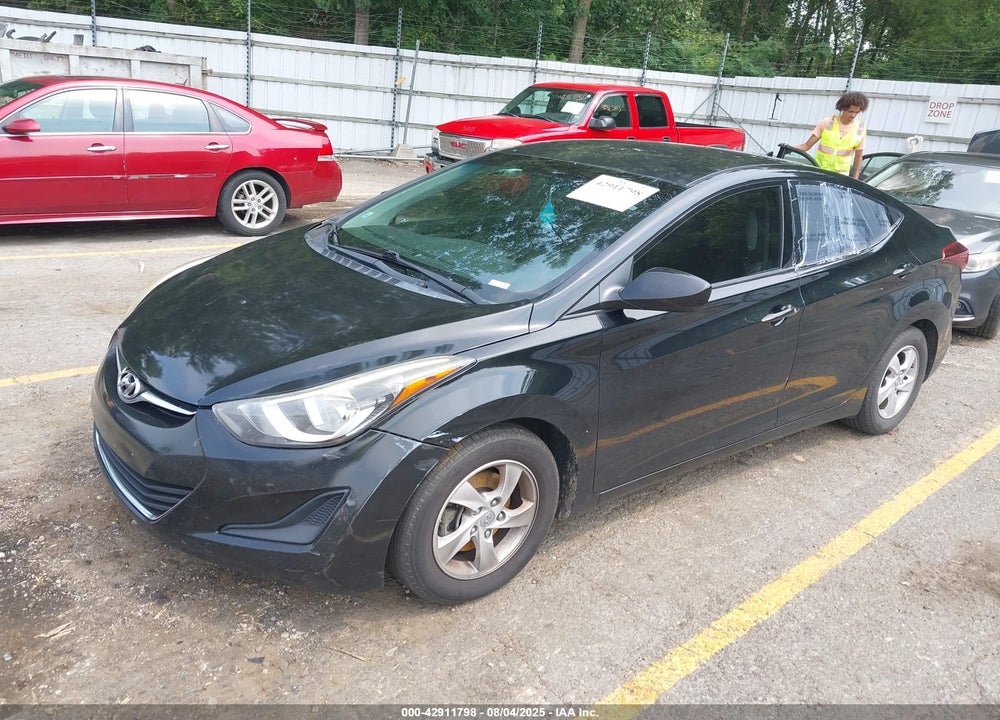 2015 HYUNDAI ELANTRA VIN: 5NPDH4AE8FH623714