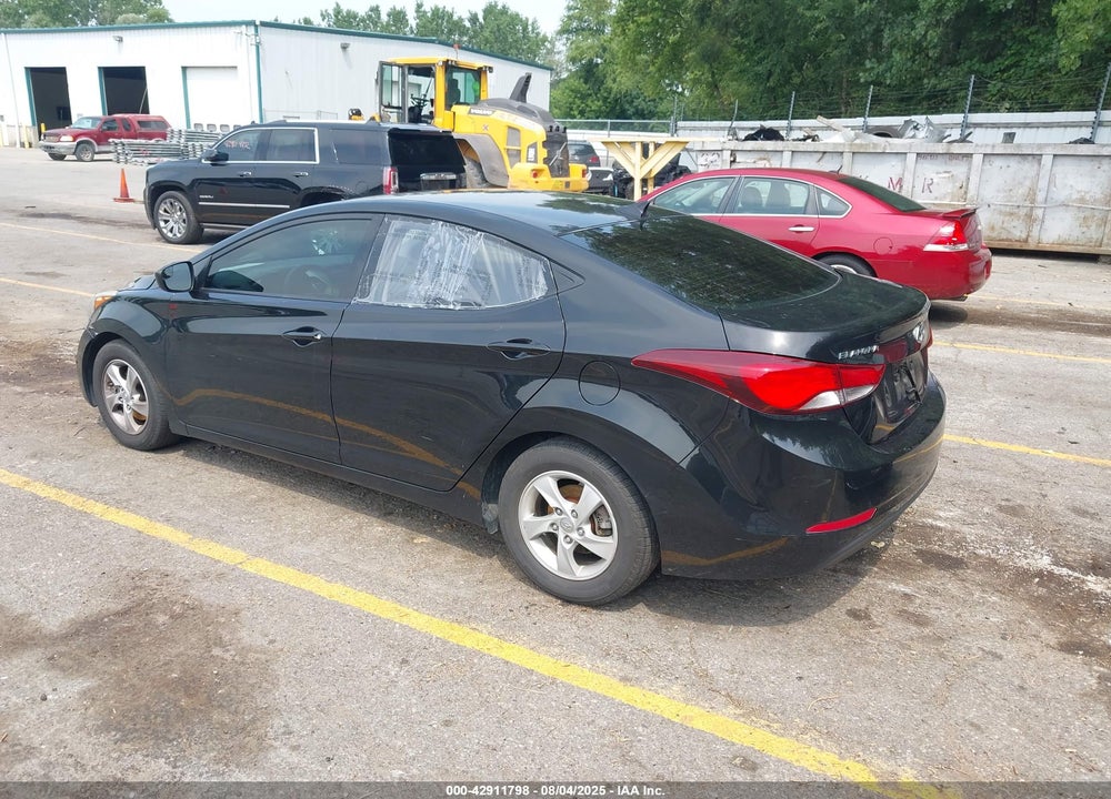 2015 HYUNDAI ELANTRA VIN: 5NPDH4AE8FH623714