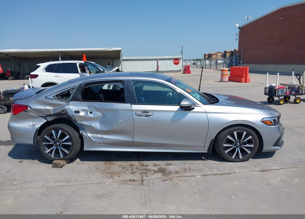 2024 HONDA CIVIC VIN: 2HGFE1F75RH335173