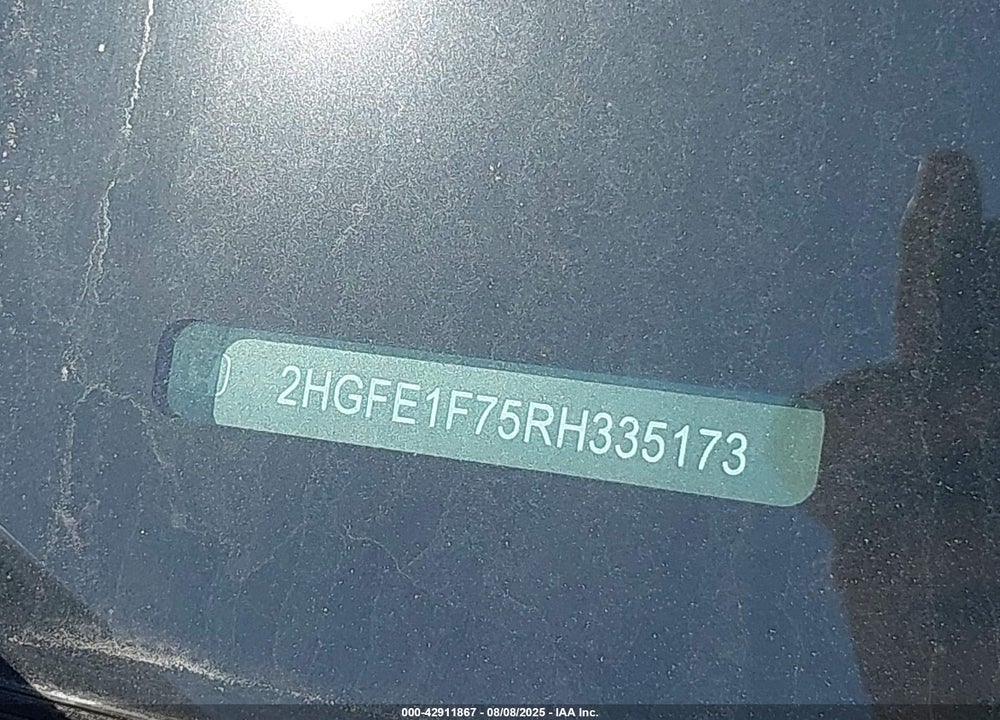 2024 HONDA CIVIC VIN: 2HGFE1F75RH335173