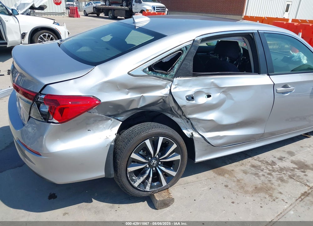 2024 HONDA CIVIC VIN: 2HGFE1F75RH335173