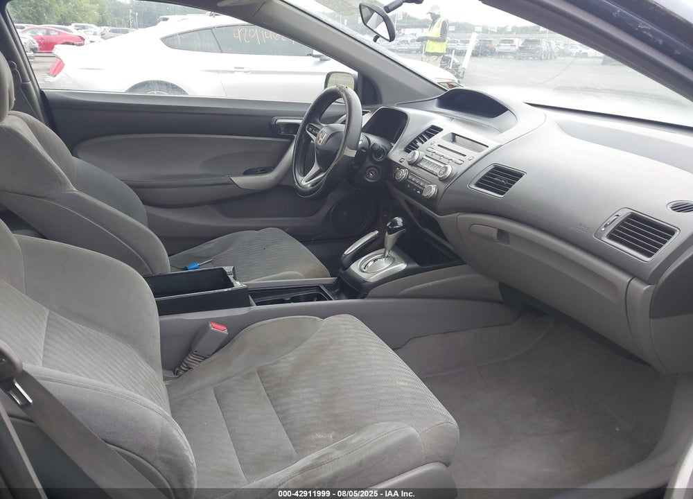 2010 HONDA CIVIC VIN: 2HGFG1B83AH510310