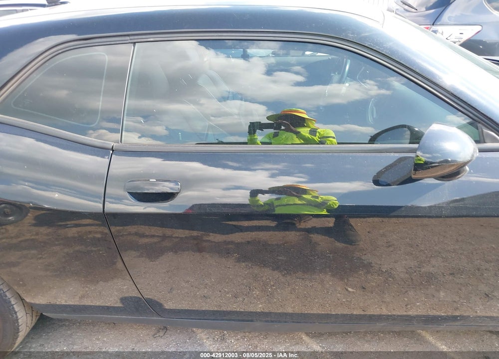 2018 DODGE CHALLENGER VIN: 2C3CDZAG9JH132208