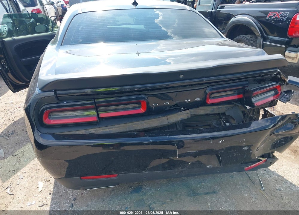 2018 DODGE CHALLENGER VIN: 2C3CDZAG9JH132208