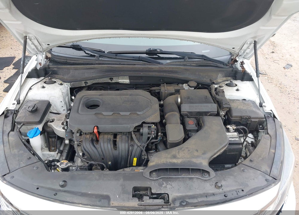 2020 KIA OPTIMA VIN: 5XXGT4L34LG388081