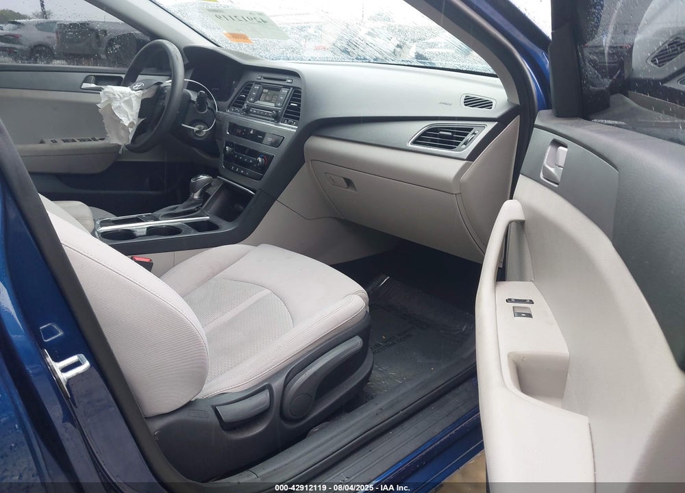 2017 HYUNDAI SONATA VIN: 5NPE24AF3HH596116