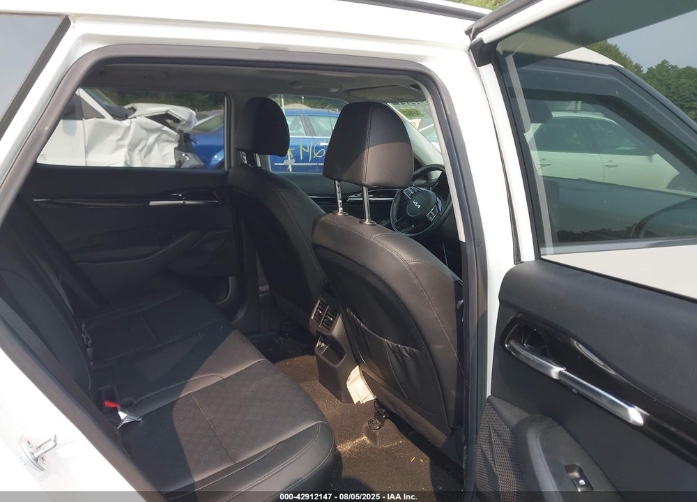 2022 KIA SELTOS VIN: KNDERCAA7N7238978