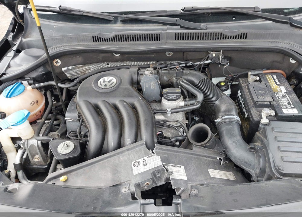 2015 VOLKSWAGEN JETTA VIN: 3VW2K7AJ8FM357786