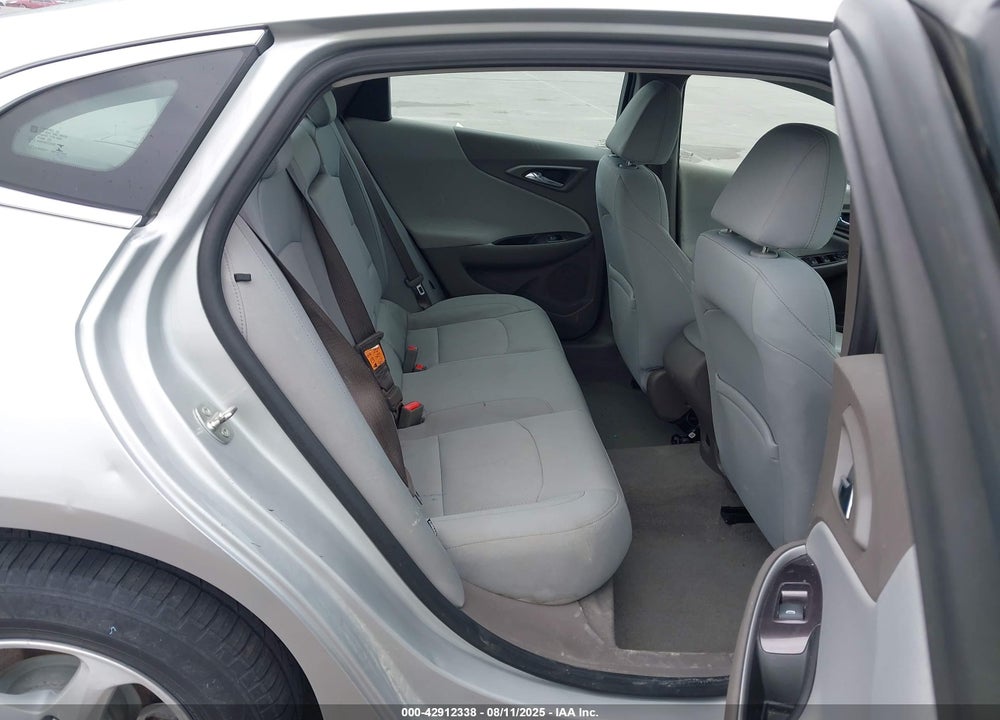 2016 CHEVROLET MALIBU VIN: 1G1ZB5ST8GF179023