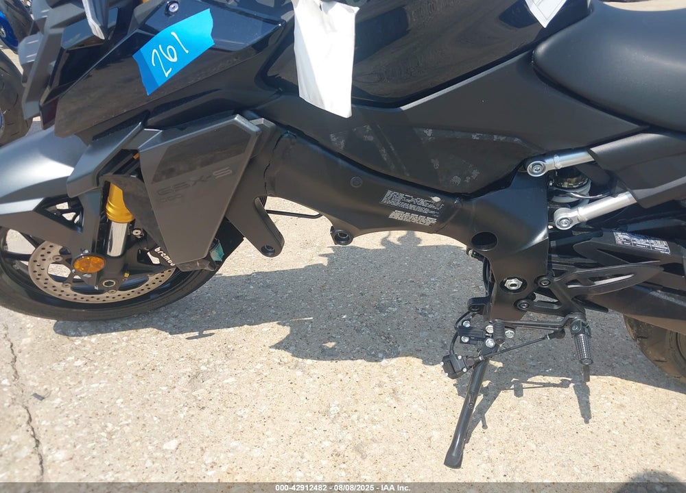 2025 SUZUKI GSX-S1000 A VIN: JS1EK11D0S7100059