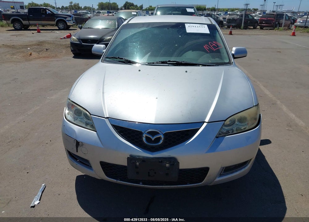 2008 MAZDA 3 I SPORT VIN: JM1BK12G581828599