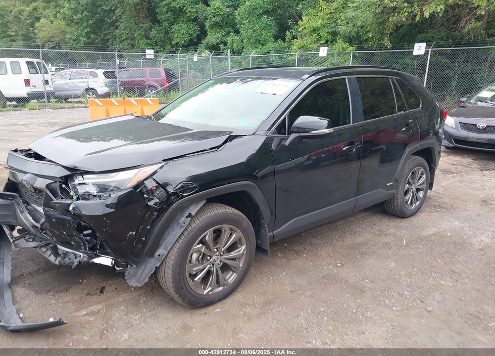 2025 TOYOTA RAV4 HYBRID VIN: JTMB6RFV8SJ069983