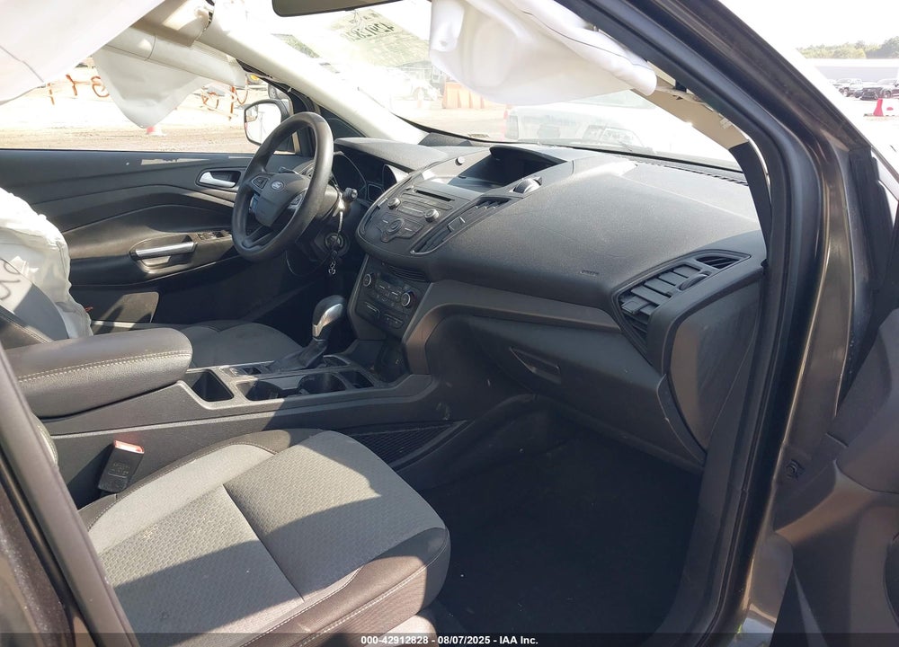2018 FORD ESCAPE VIN: 1FMCU9GD1JUC88695