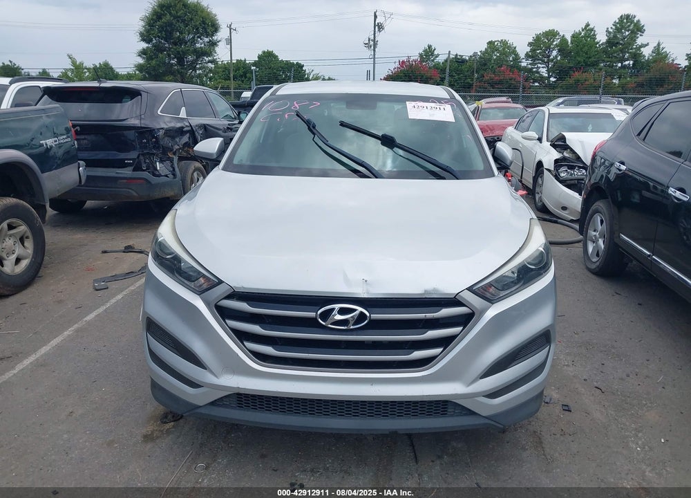 2018 HYUNDAI TUCSON SE VIN: KM8J23A40JU693725