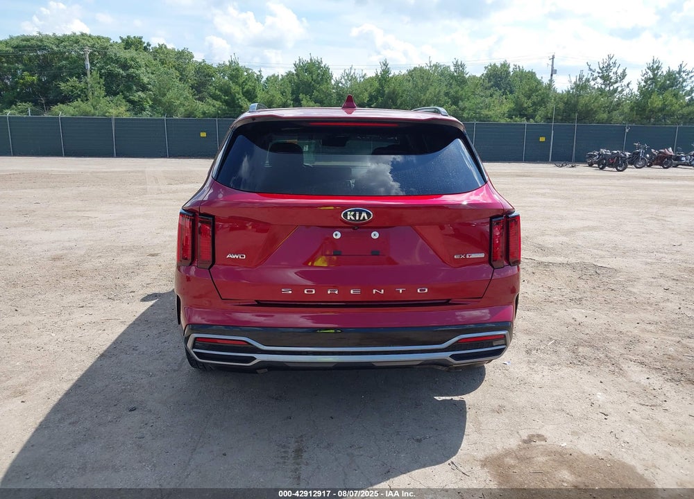 2021 KIA SORENTO VIN: 5XYRHDLF1MG046783