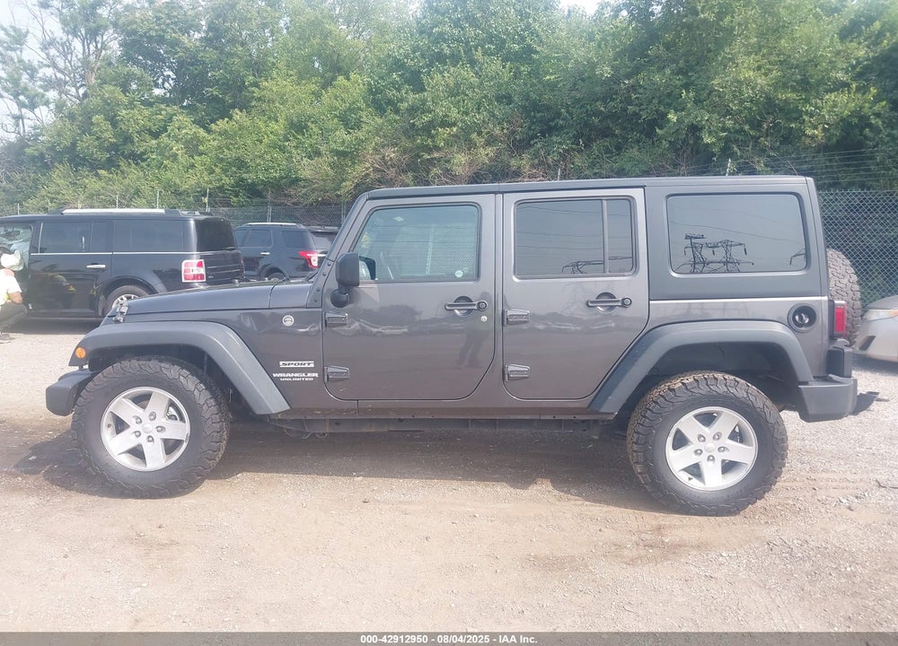 2017 JEEP WRANGLER UNLIMITED VIN: 1C4HJWDGXHL562685