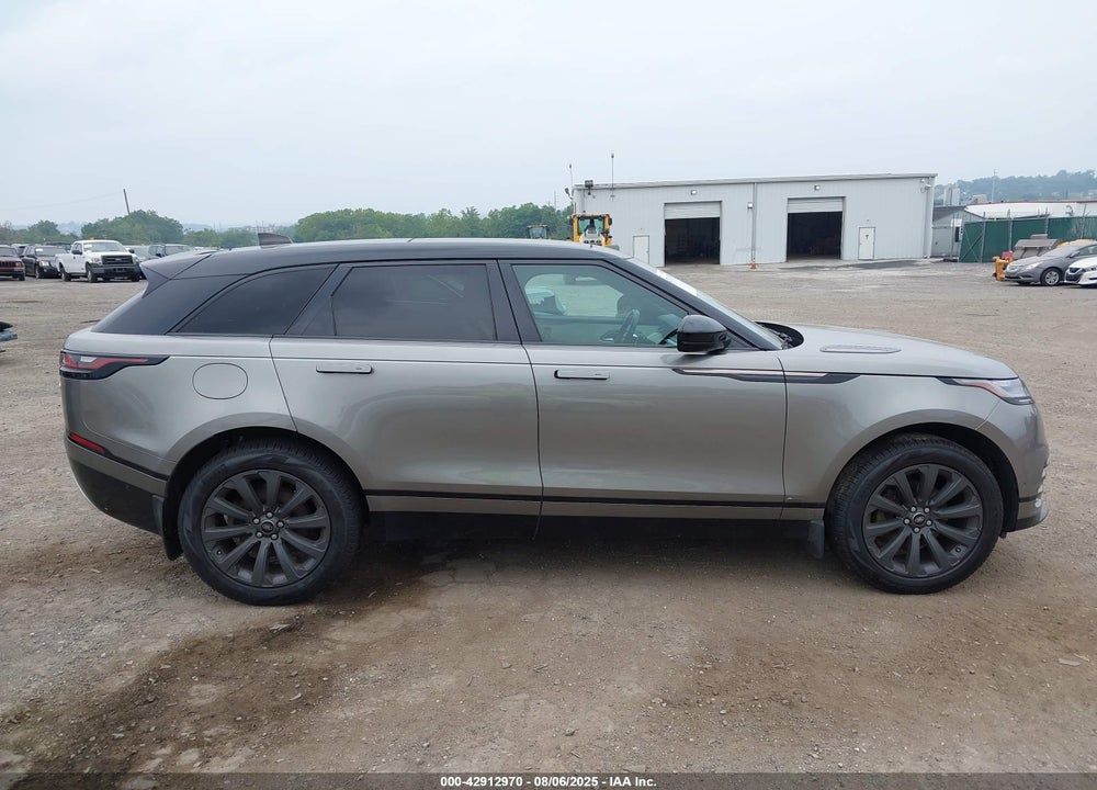 2018 LAND ROVER RANGE ROVER VELAR VIN: SALYL2RX1JA766670