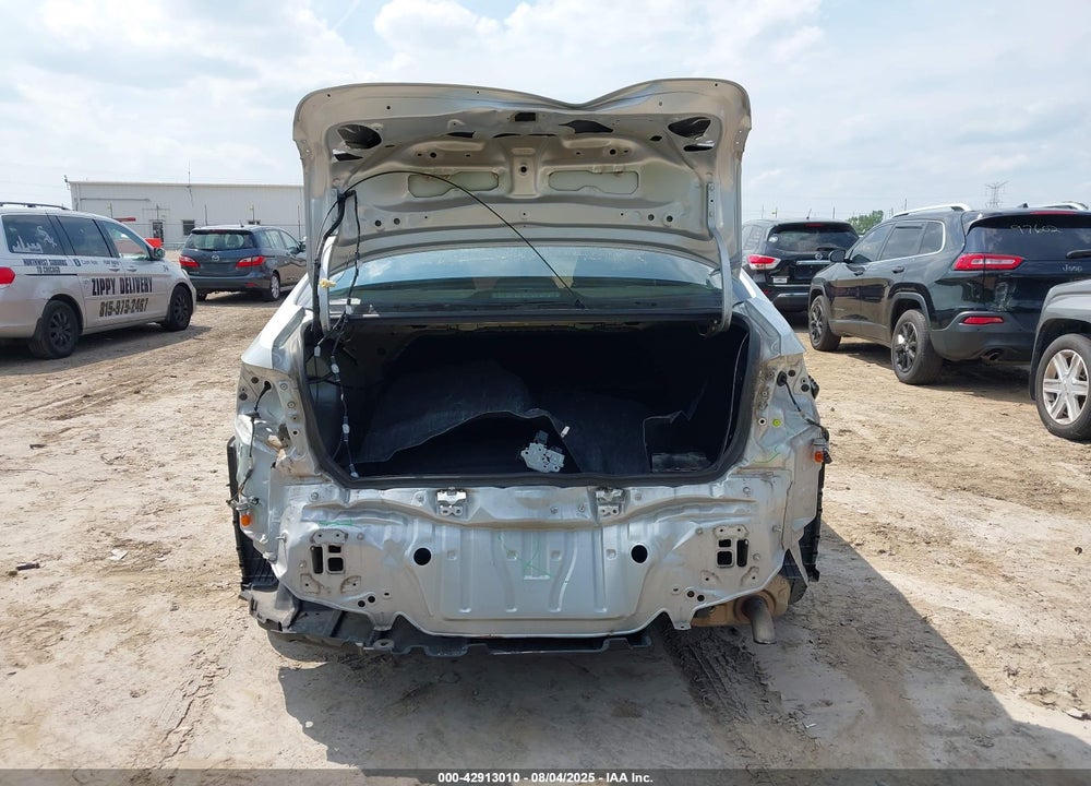 2020 TOYOTA COROLLA VIN: 5YFEPRAE6LP038326