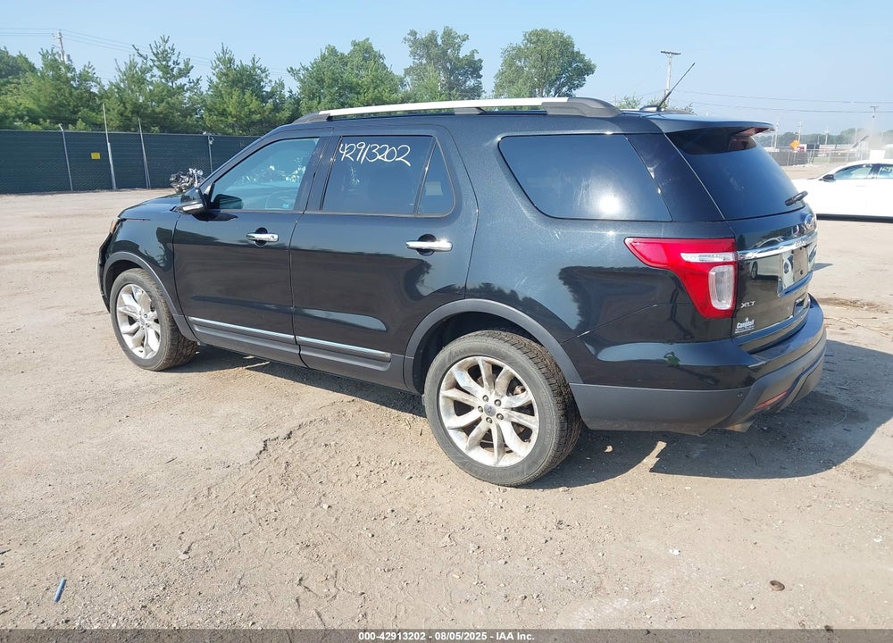 2011 FORD EXPLORER VIN: 1FMHK8D88BGA31420