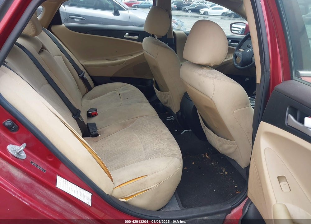 2013 HYUNDAI SONATA GLS VIN: 5NPEB4AC4DH589532