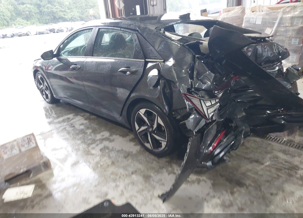 2022 HYUNDAI ELANTRA VIN: 5NPLN4AG3NH056400