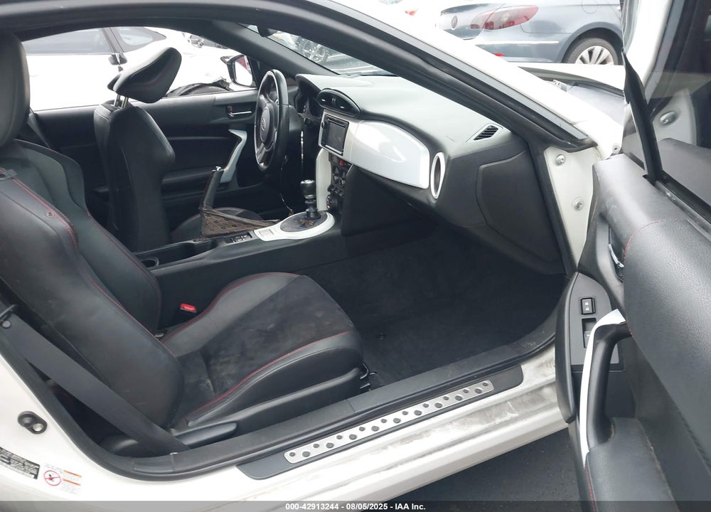 2013 SUBARU BRZ LIMITED VIN: JF1ZCAC19D1612390