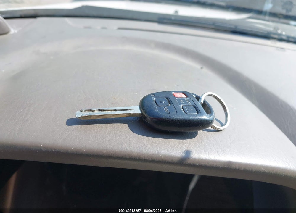 2002 LEXUS RX 300 VIN: JTJHF10U920238486